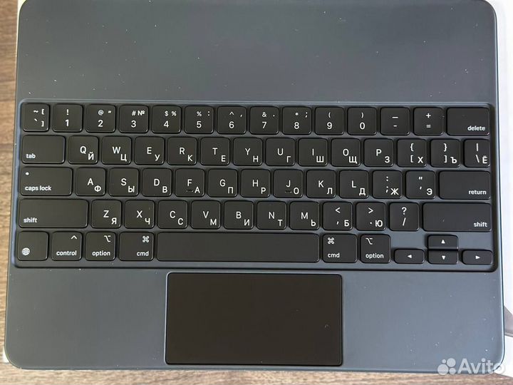 Клавиатура Apple Magic Keyboard iPad Pro 12,9