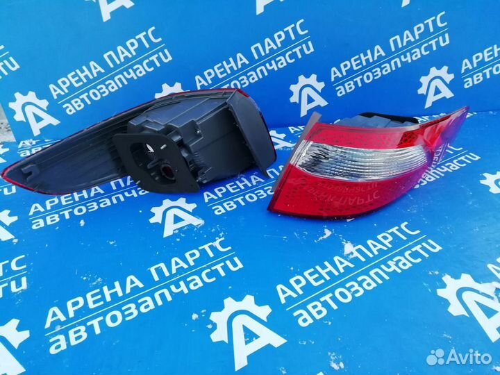 Фонарь задний Kia Rio 3