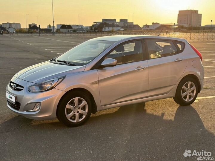 Hyundai Solaris 1.4 МТ, 2011, 122 409 км