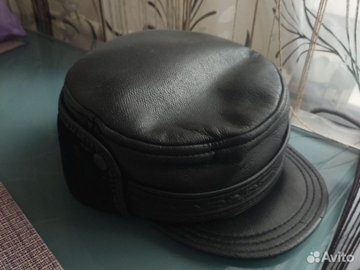 Мужская зимняя шапка