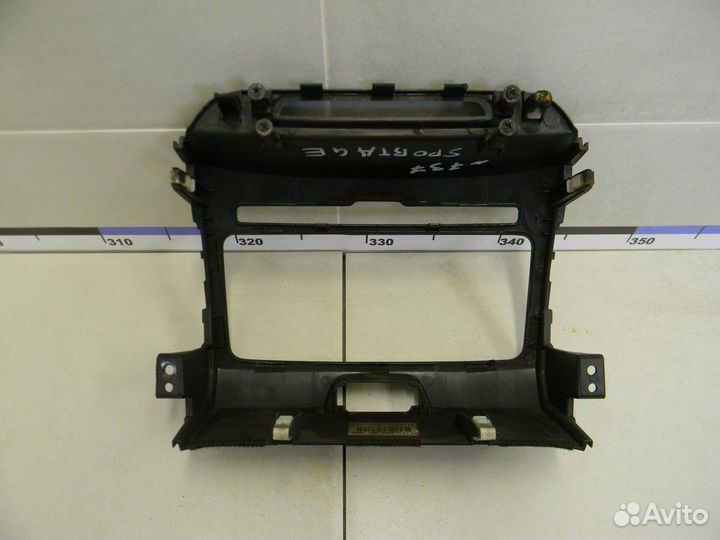 Рамка магнитолы Sportage 2010-2015