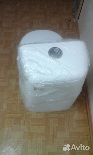 Продаю Унитаз 