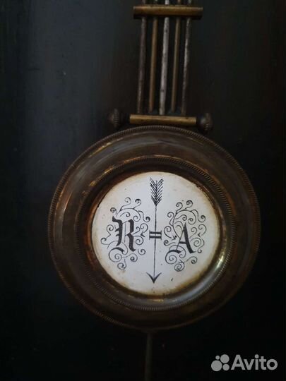 Старинные настенные часы le roi a paris