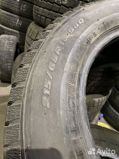 Toyo Winter Tranpath MK4a 215/65 R16 98Q