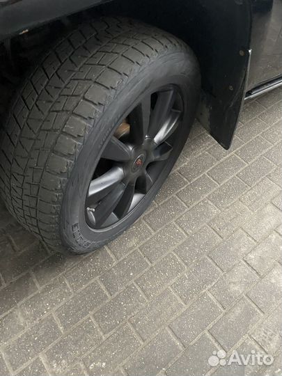 Комплект колес Cadillac Escalade