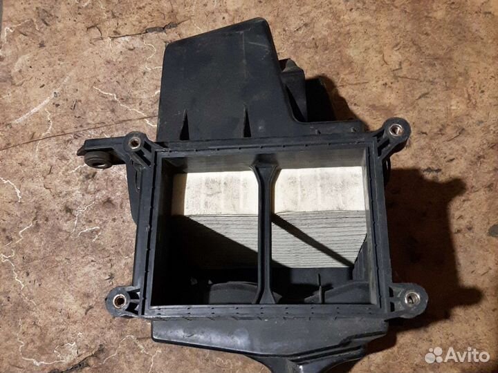 Корпус воздушного фильтра Хундай соната NF