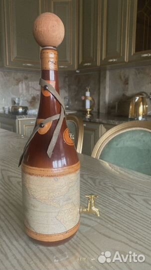 Декоративная бутылка С краником