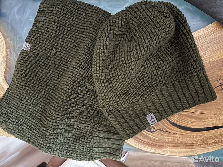 Шапка и снуд