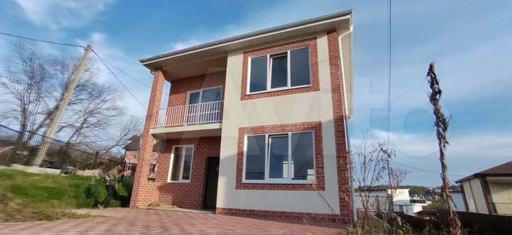 Дом 152 м² на участке 4 сот.