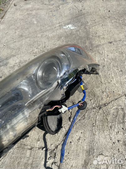Фара toyota land cruiser 200