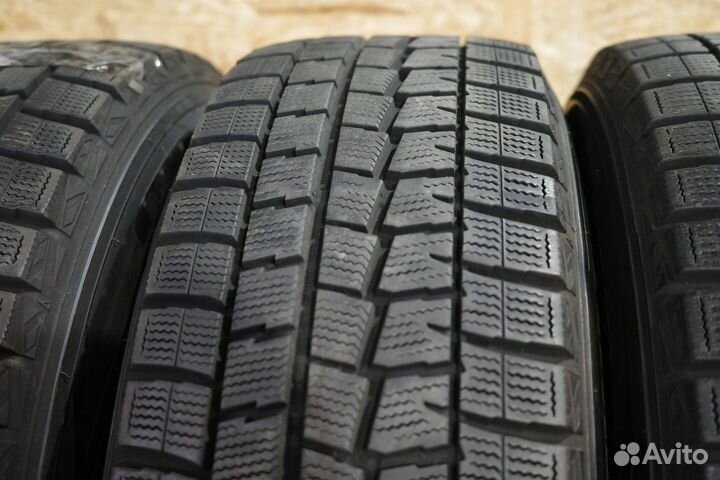 Dunlop Winter Maxx WM01 215/65 R16 98Q