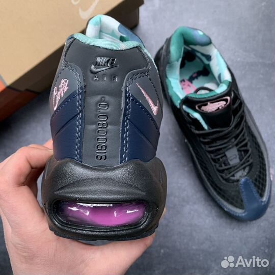 Кроссовки Nike Air Max 95 x Corteiz Pink Beam