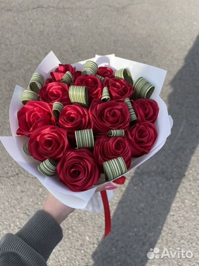 Букет из атласных лент