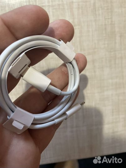 Кабель для iPhone с разъемом micro-usb на type-c