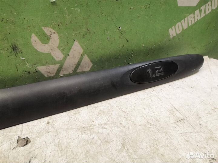 Молдинг передней правой двери Рено Клио 2 Симбол