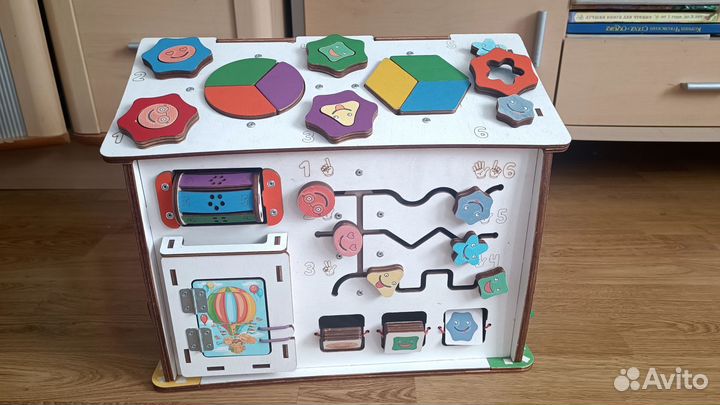 Бизиборд бизидом