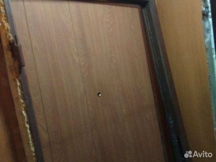 Дверь входная металлическая