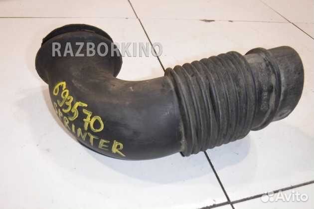 Патрубок воздушного фильтра