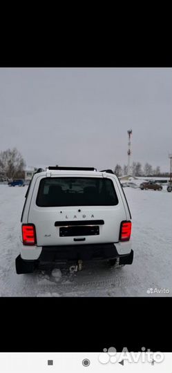 LADA 4x4 (Нива) 1.7 МТ, 2017, 65 000 км