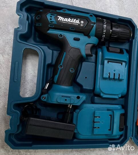 Аккумуляторная дрель шуруповёрт Makita