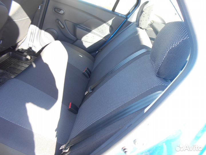 Чехлы модельные из ткани жаккард renault logan