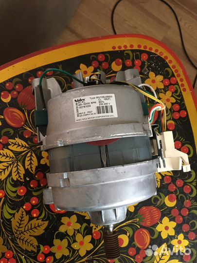 Двигатель от стиральной машины