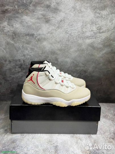 Nike AIR Jordan 11 beige