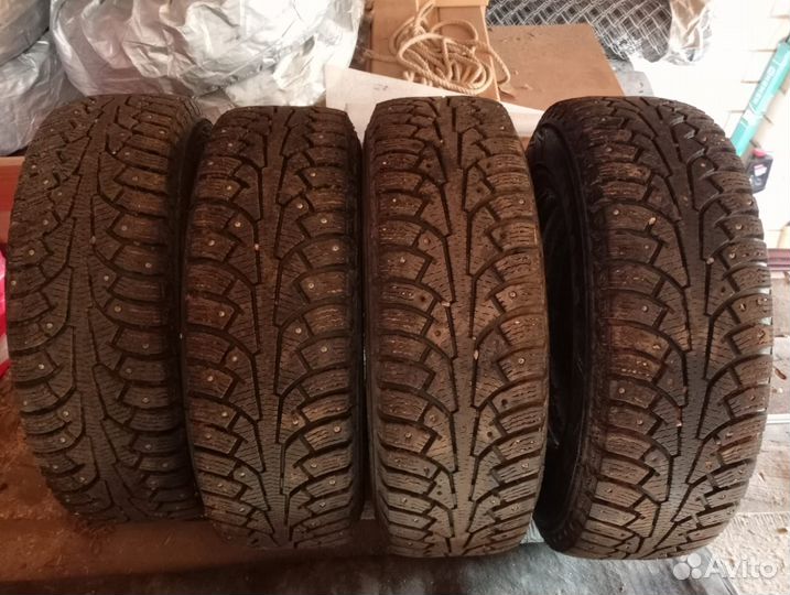 Комплект зимних колес r14