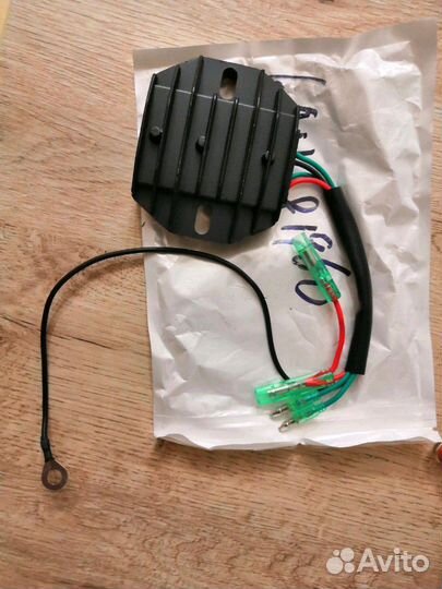 Реле-регулятор Yamaha F15