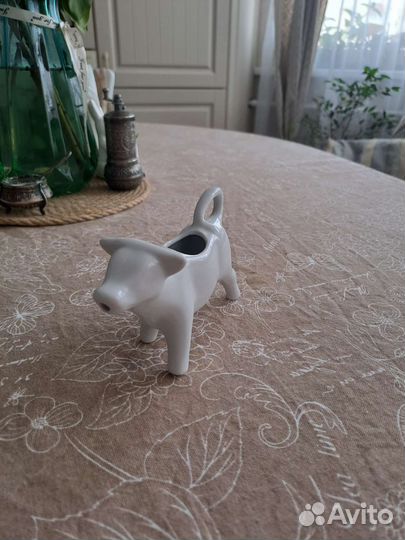 Керамический молочник корова