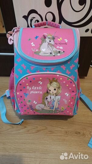Ранец школьный для девочки