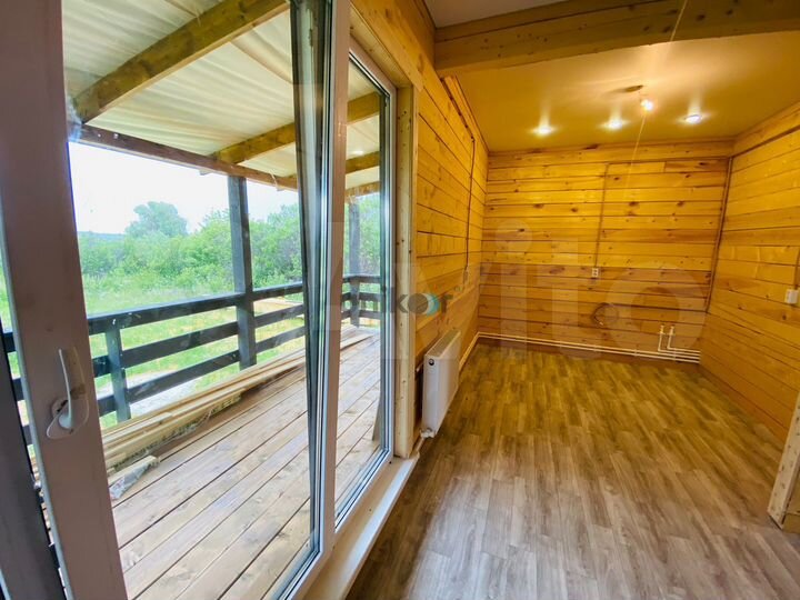 Дом 55 м² на участке 8 сот.