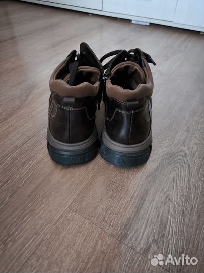 Мужские зимние кроссовки