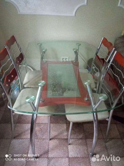 Кухонный стол и стулья комплект бу