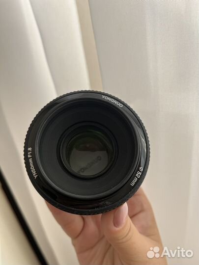 Объектив yongnuo 50mm 1.8