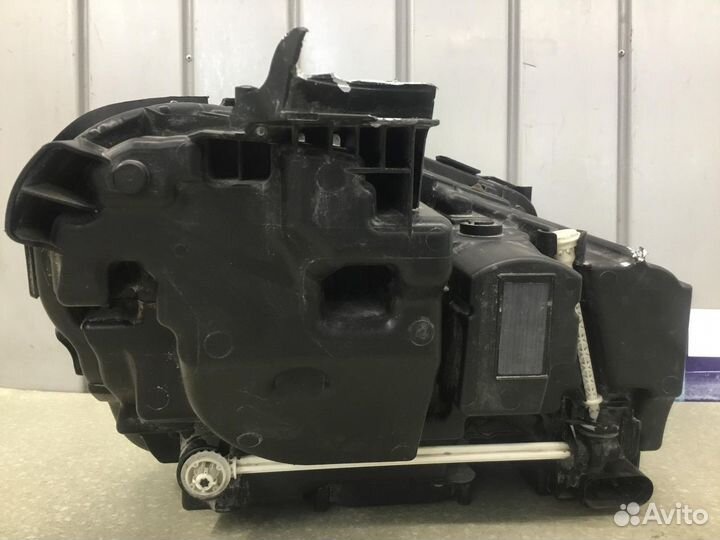 Фара левая Mercedes Benz W213 E-Klasse 2016