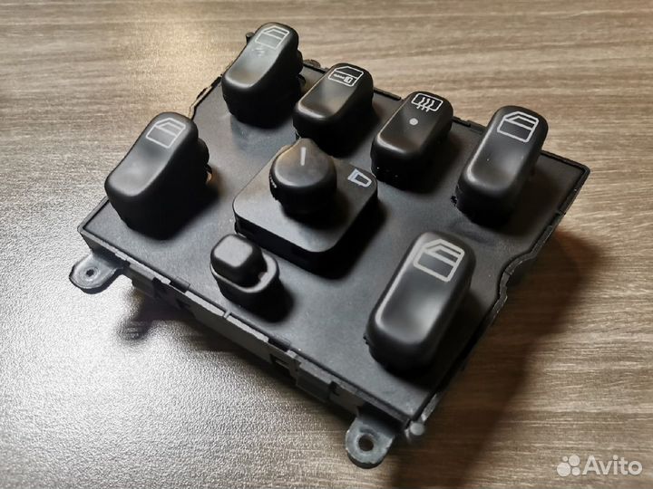 Блок стеклоподъемников W163, ML320 ML500 новый