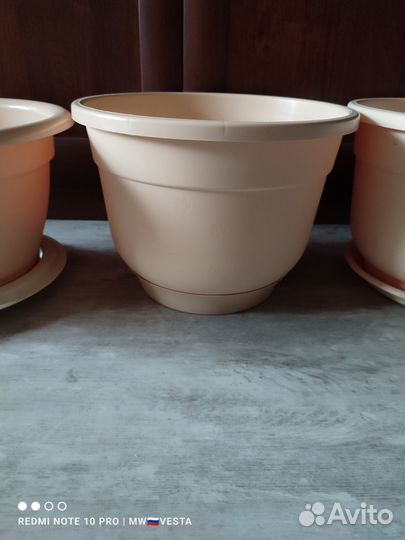 Горшок цветочный, пластик 7,5л - 6,3л