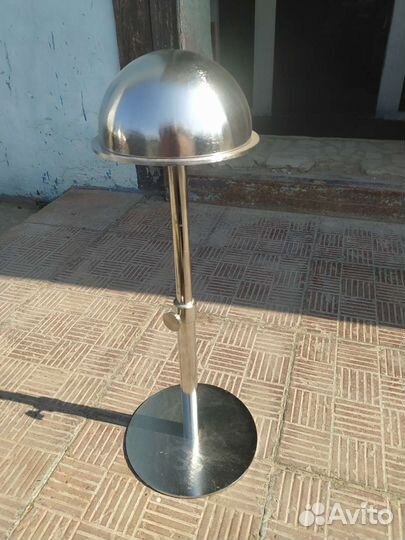 Подставка для головных н