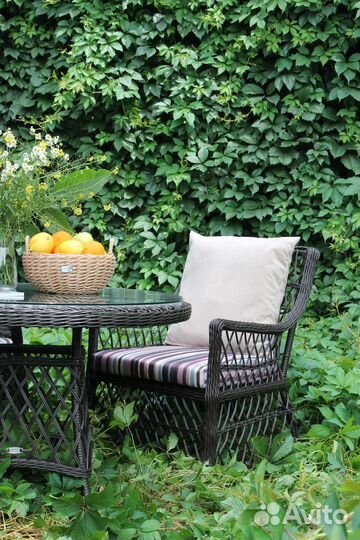 Садовая плетеная мебель