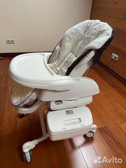 Люлька-стульчик Combi Fealetto Auto Swing