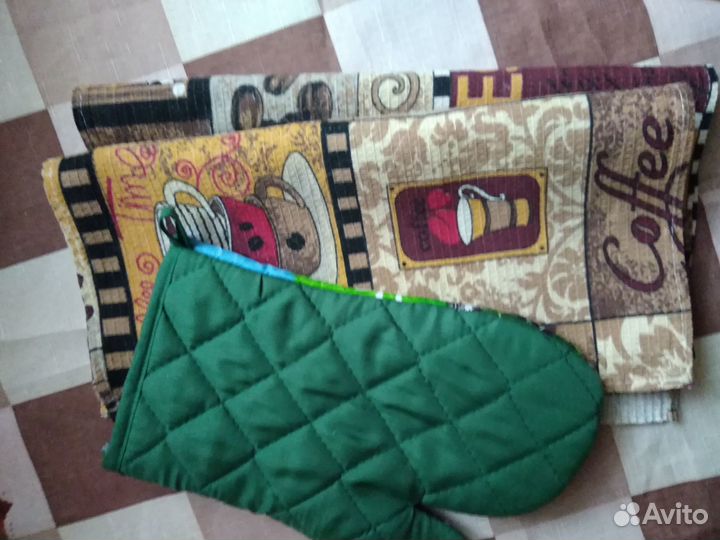 Прихватка для кухни с салфеткой