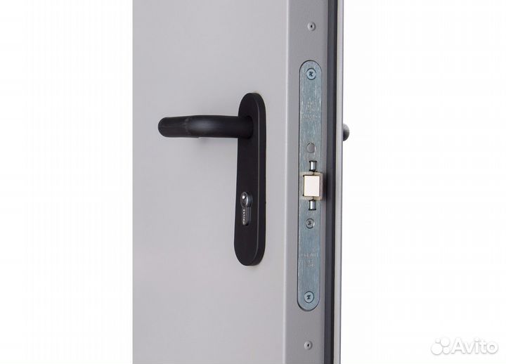 Противопожарная дверь