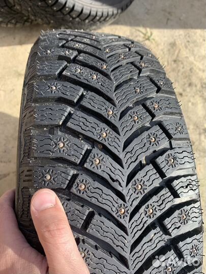 R15 Michelin X-Ice North 4 185/65, PCD 4x100 DIA 54.1