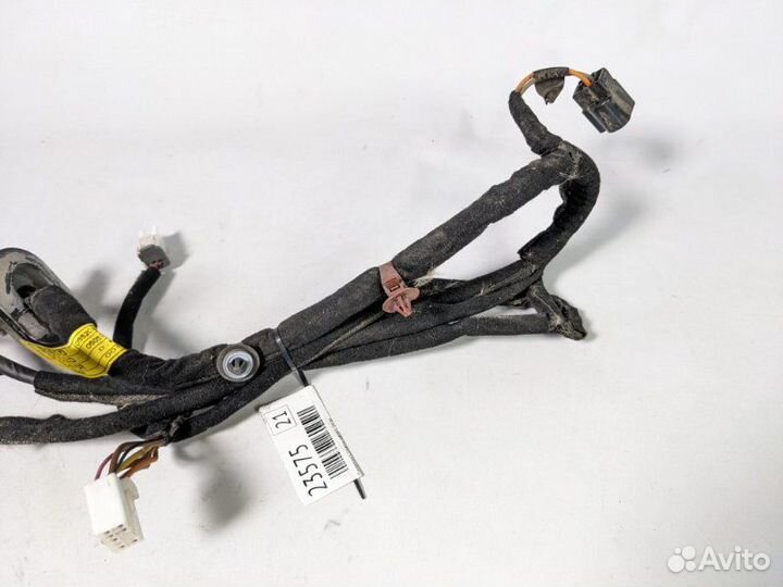 Проводка двери передняя правая Hyundai Getz G4EA
