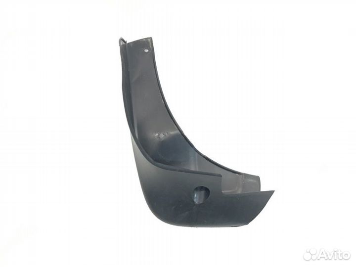 Брызговик передний левый Nissan Qashqai 1.6 2009