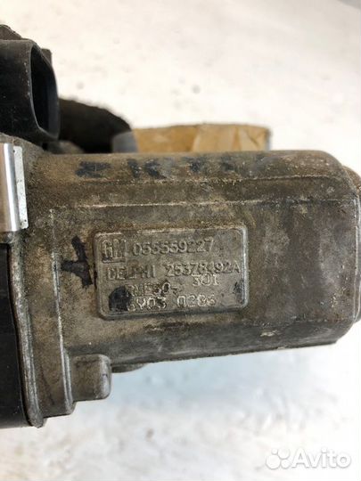 Дросельная заслонка Opel Astra H Z16XEP 2007