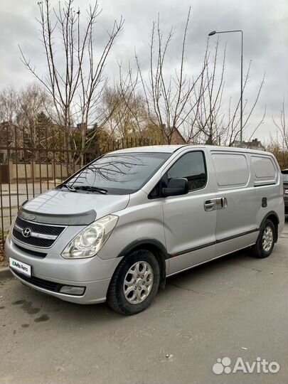 Hyundai Grand Starex 2.5 AT, 2009, 335 500 км