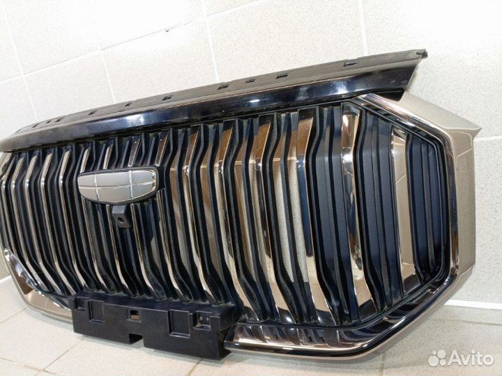 Решетка радиатора Geely Okavango