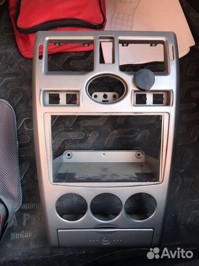 Центральная консоль priora 1